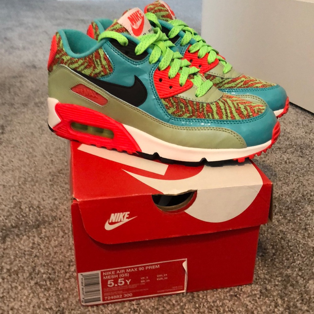 Nike Air Max 90 Premium Mesh GS